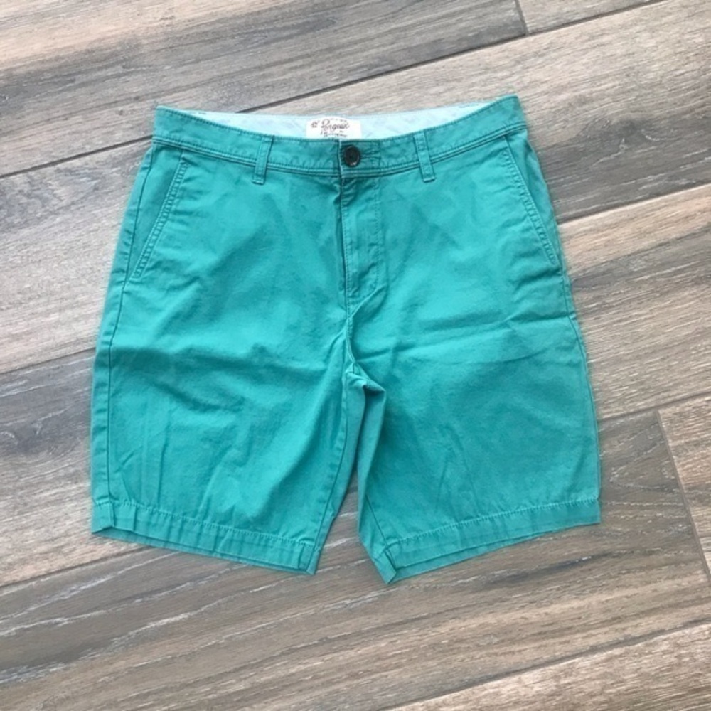 Original Penguin Men’s 9” Shorts SZ 33